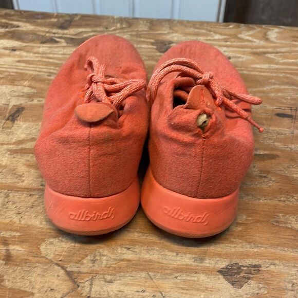 AllBirds wool runners woman’s orange tennis shoes in size 8 - Picture 3 of 10